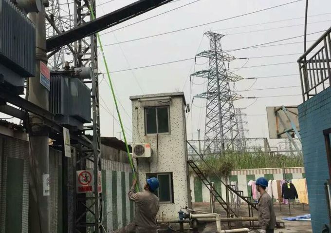 對于干式變壓器進(jìn)行檢測 對于干式變壓器進(jìn)行檢測